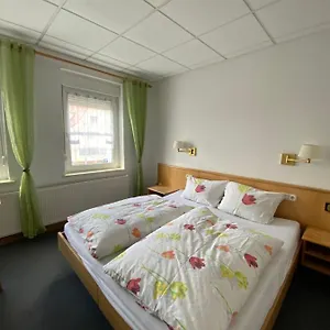 strohmanns-pension.bestleipzighotels.com/